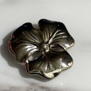 Revcor Flower Dogwood Floral Silver Tone Belt Buckle Back Stamped